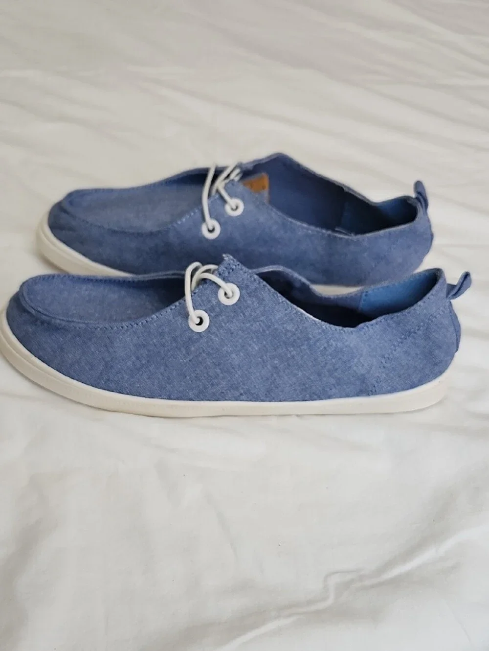 SO Edenn Chambray Blue Moc Toe Slip On Sneakers NWOT Woman's 10 - Picture 6 of 9